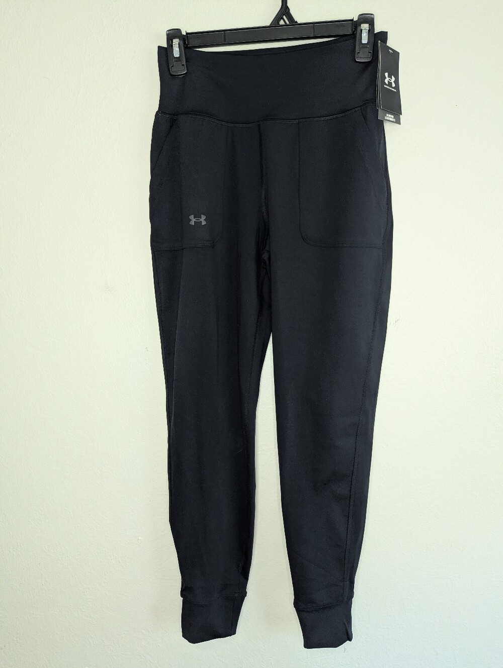 NWT Under Armour Motion Joggers Women's Size S